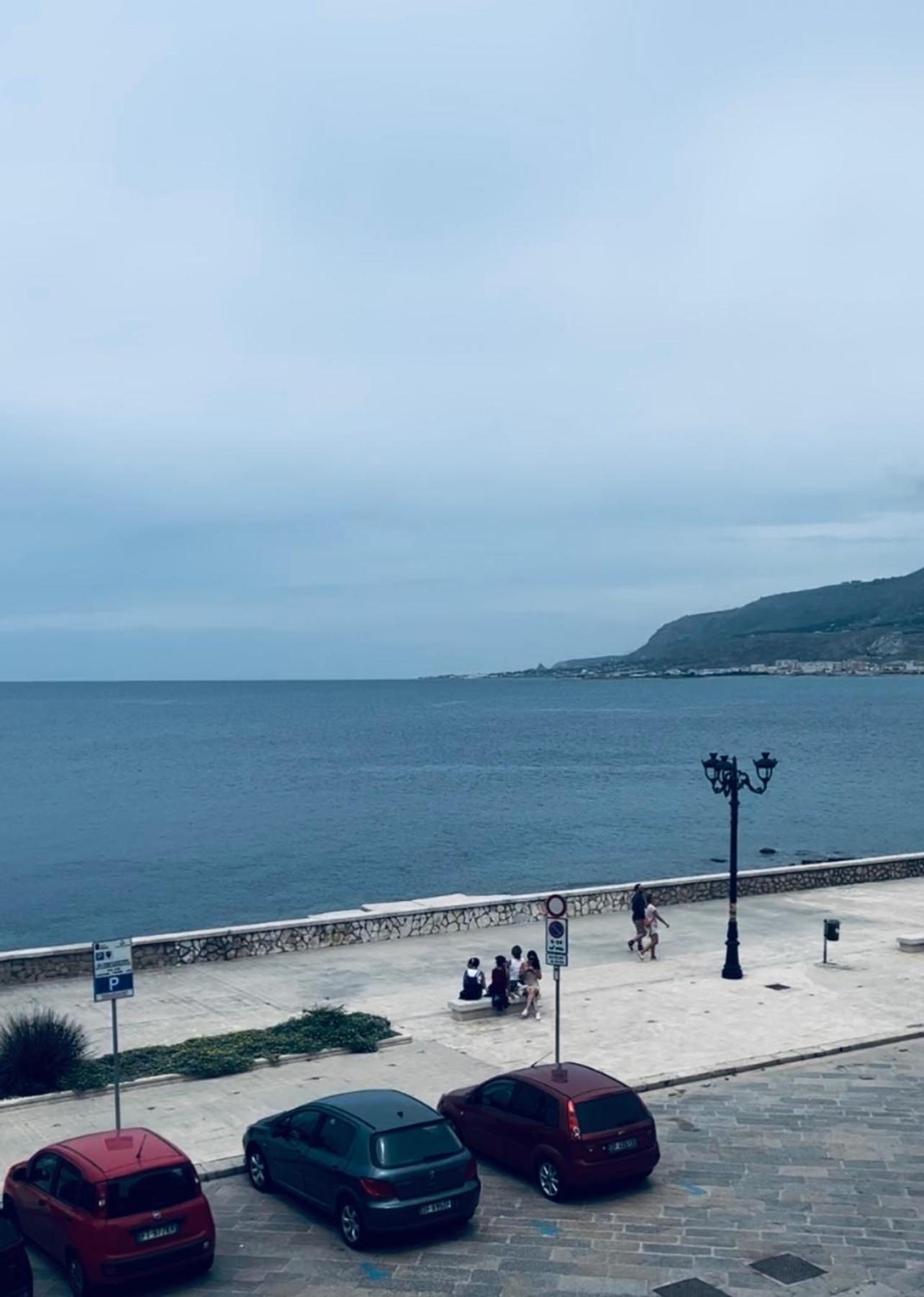 Apartmán Attico Vista Mare Trapani Exteriér fotografie