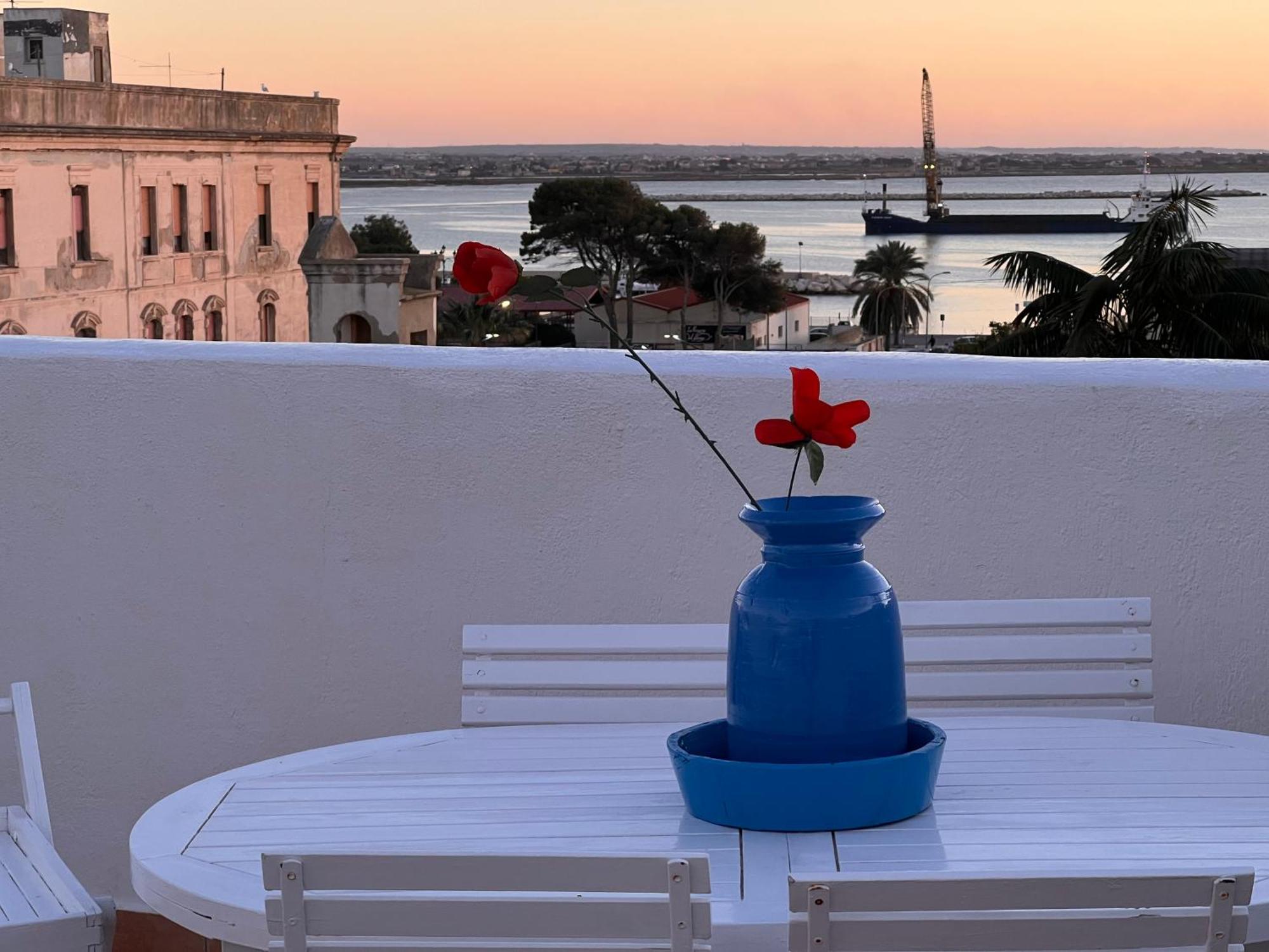 Apartmán Attico Vista Mare Trapani Exteriér fotografie